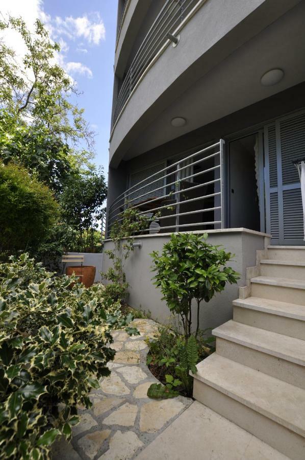 Alessia Apartments-Top Location And Garage Parking Rovinj Exterior foto